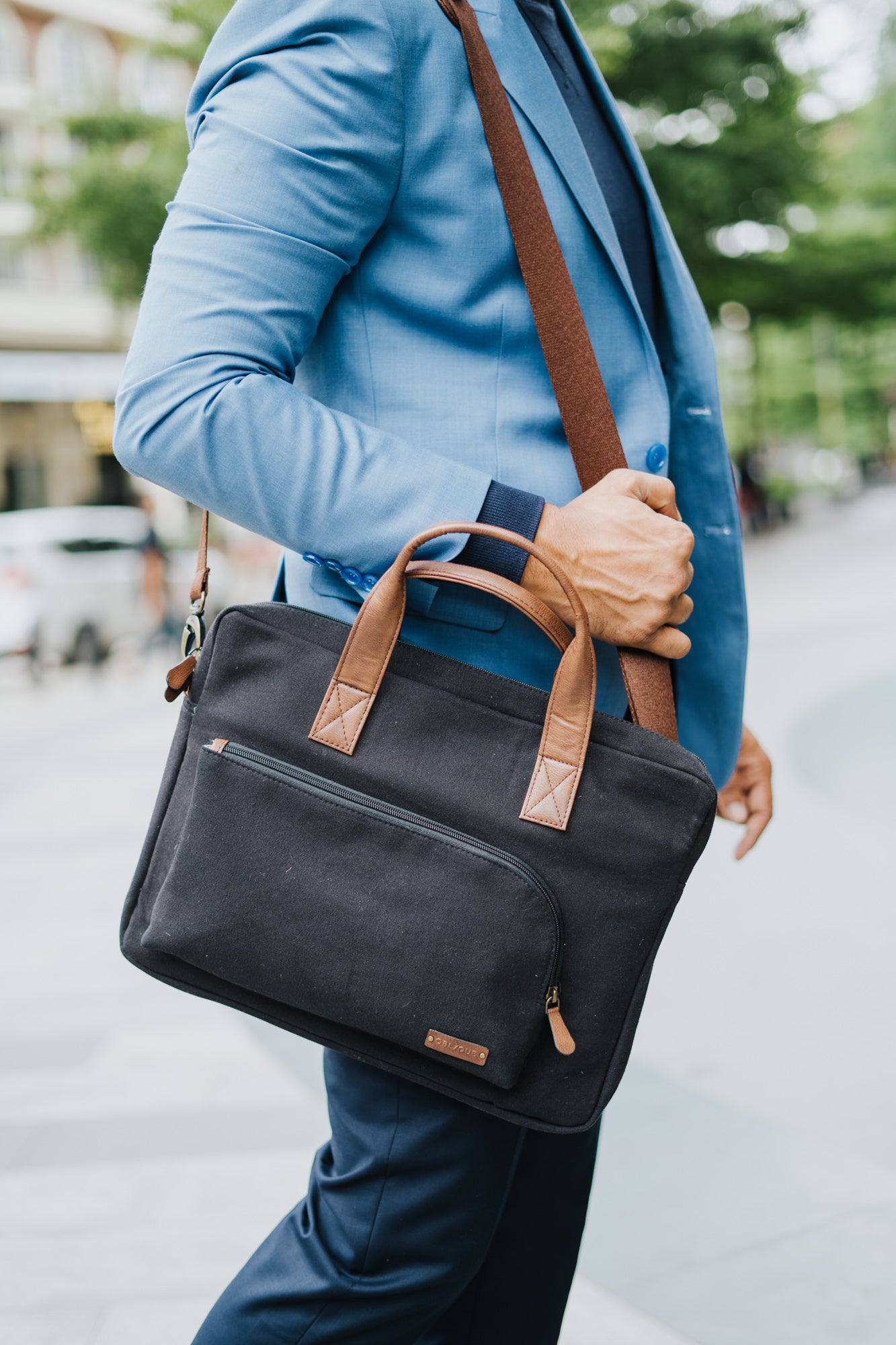 Rush - Laptop Messenger Bag - Black