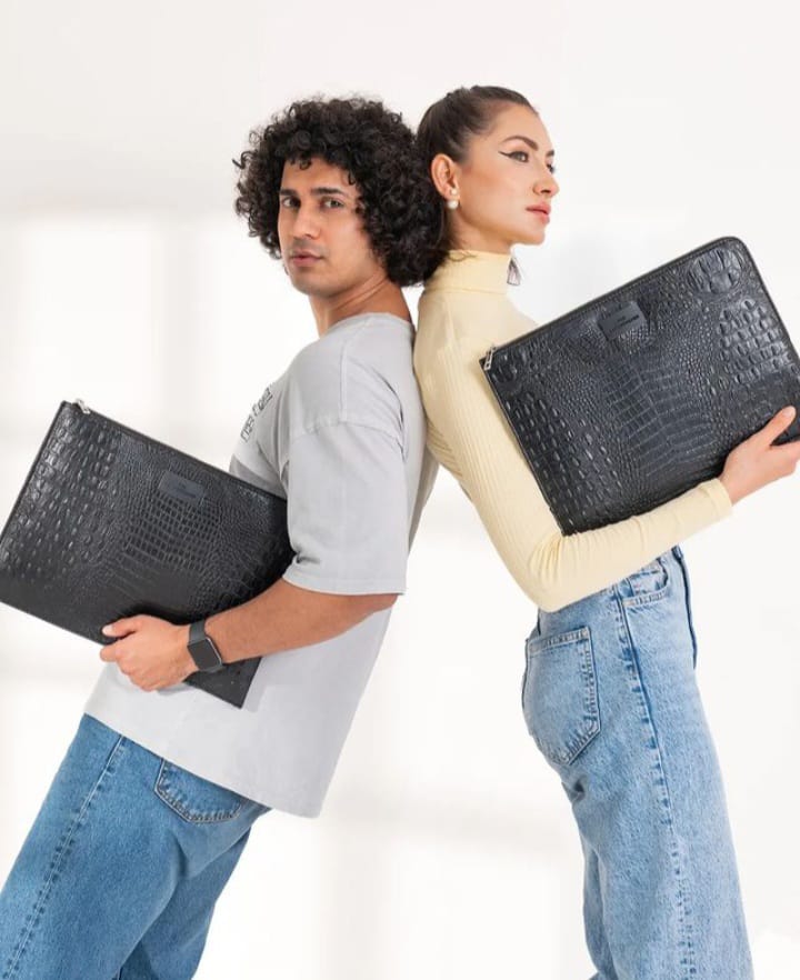 Chicago Laptop Sleeve - Black