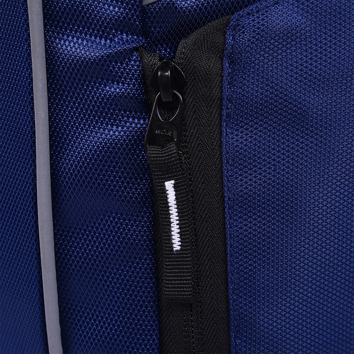KARBON - Anti-theft Laptop Bag with USB Charging and Smart Organizer Inside Pockets - 24 L