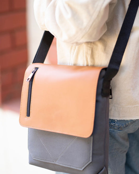 Voyage Sling Bag
