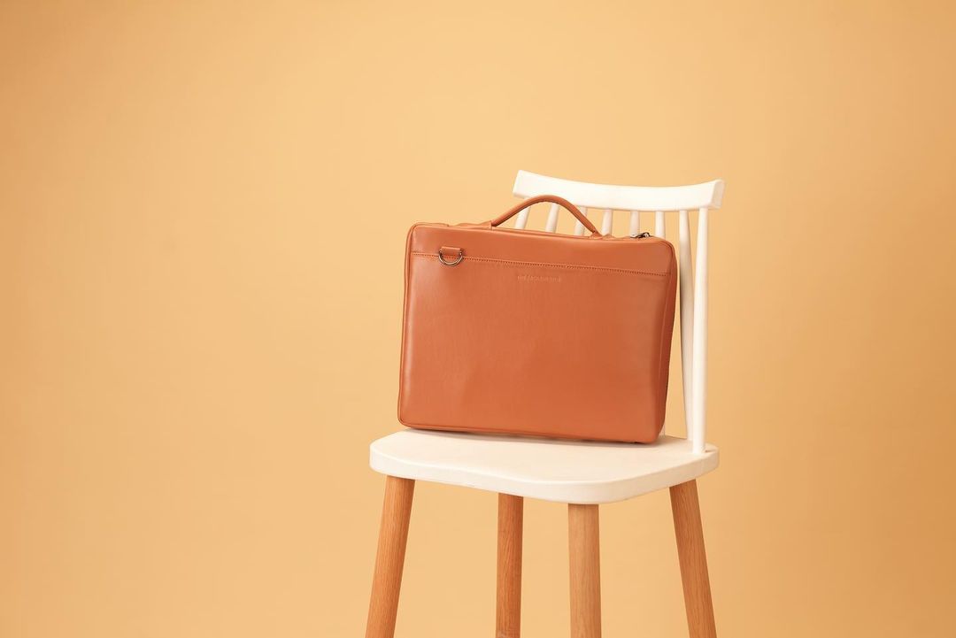Miller Laptop Bag - Tan