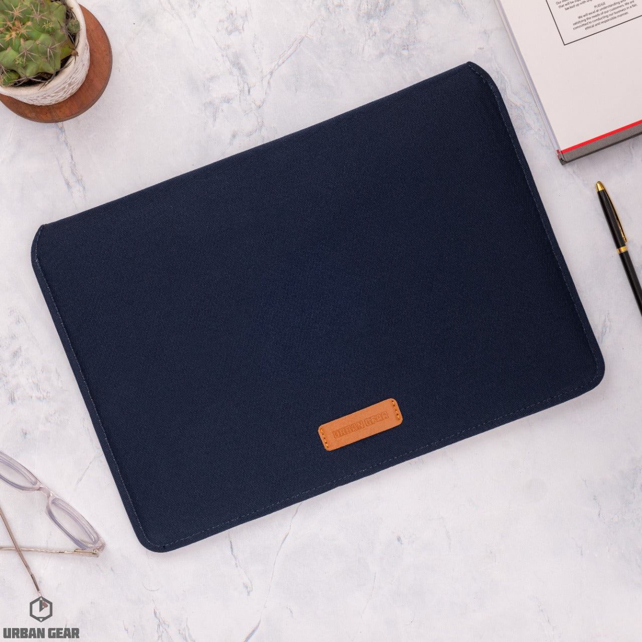 LAPPY - Attractive Cushioned Laptop Sleeve